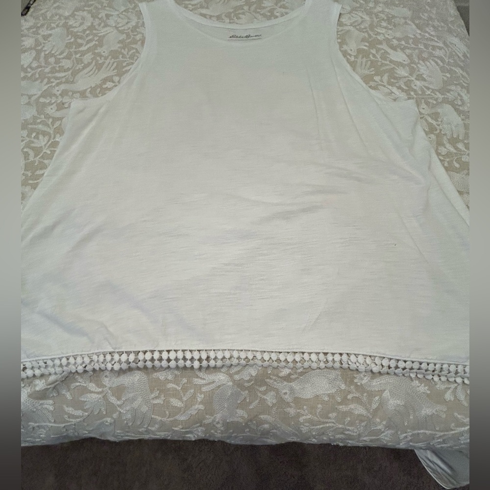 EDDIE BAUER Ladies White Jersey Knit Sleeveless Top with Crochet Hem Size 2XL - Picture 3 of 4